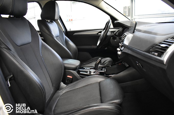 BMW X3 xDrive20d 48V Business Advantage